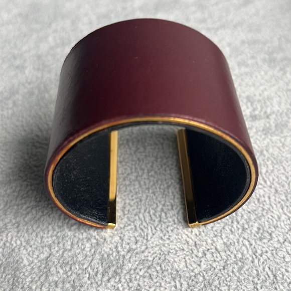 Celine leather cuff bracelet - Picture 1 of 7